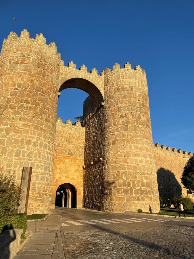 Hotel Arco San Vicente Avila Exterior photo