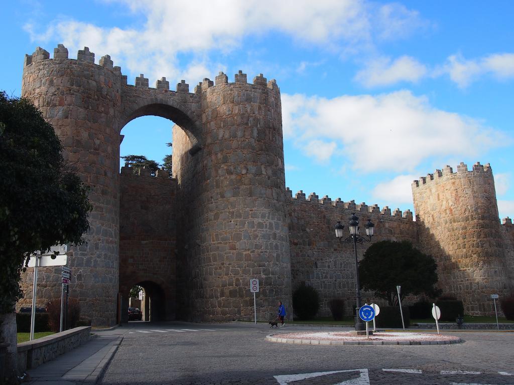 Hotel Arco San Vicente Avila Exterior photo